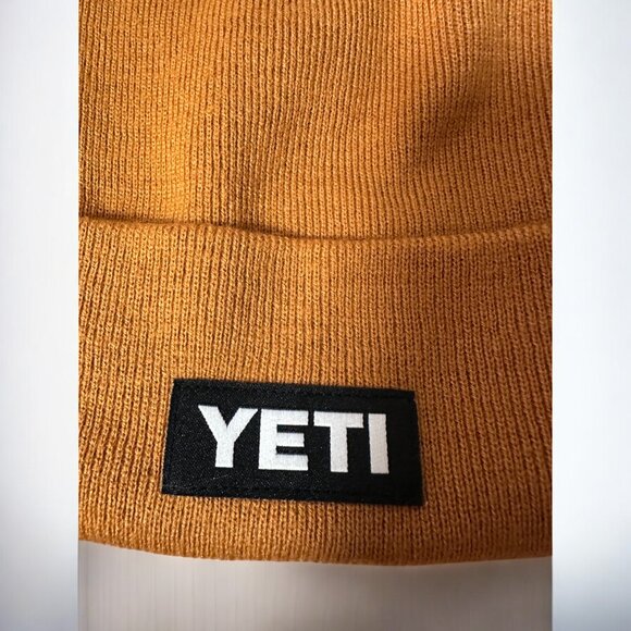 🧤 Yeti Badge Beanie – Gold 🧤 - Picture 5 of 5